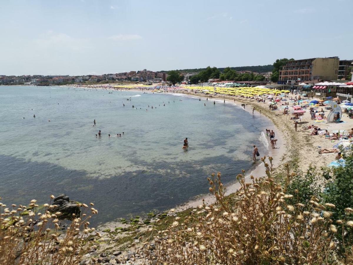 Семеен Хотел Бриз Sozopol Exterior foto